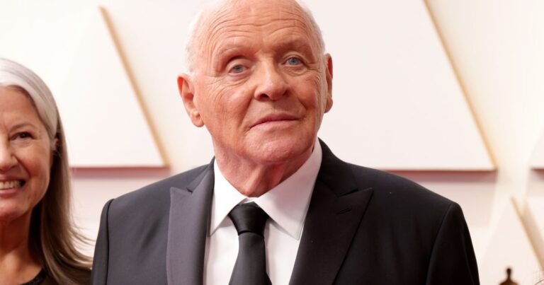 Aos 88, Anthony Hopkins lança carreira musical: “Meu primeiro desejo”