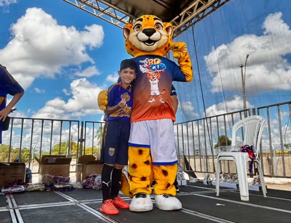 Aos 8 anos, acreano vira artilheiro e se destaca na ROCUP 2026