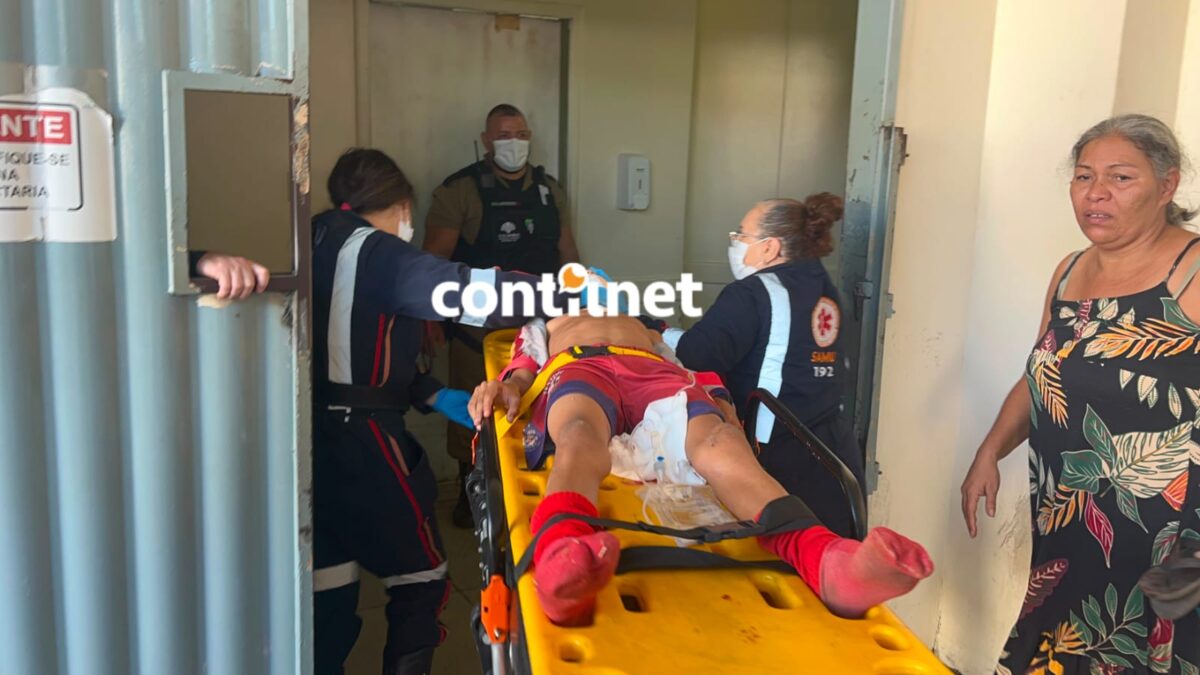 Com o impacto, a vítima foi arremessada ao asfalto