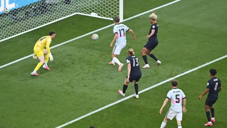 Bélgica goleia os EUA por 4 a 1 e garante vaga nas quartas da Copa