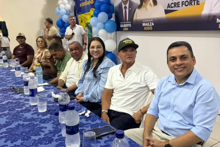 “Reunião de amigos”, diz Márcio Bittar sobre encontro em Sena