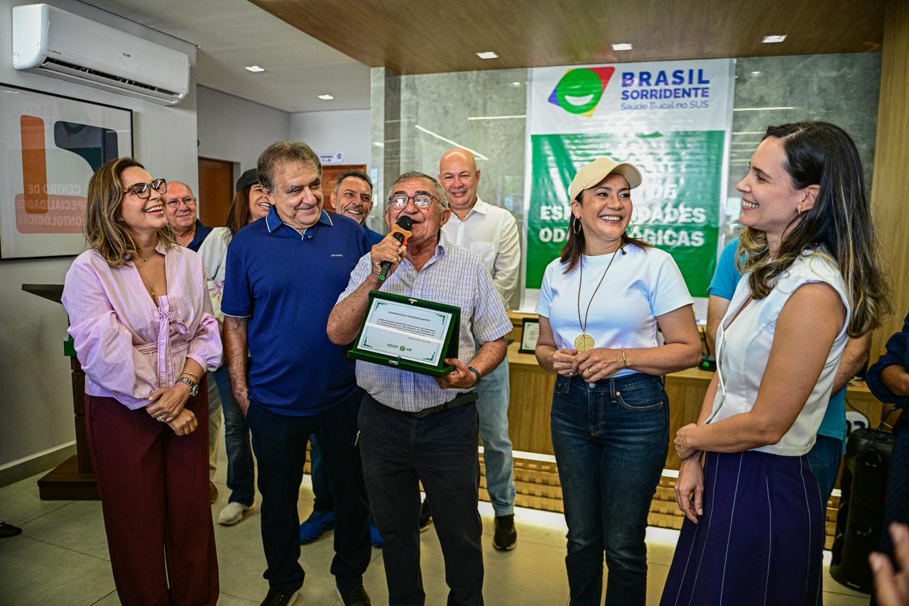 Mailza entrega 1º Centro de Especialidades Odontológicas do Juruá