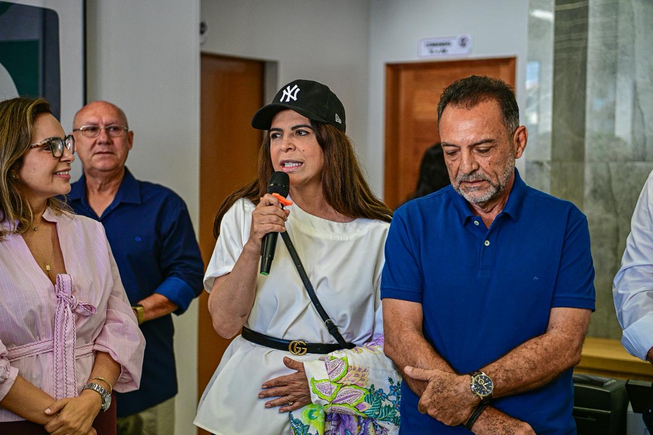 Mailza entrega 1º Centro de Especialidades Odontológicas do Juruá