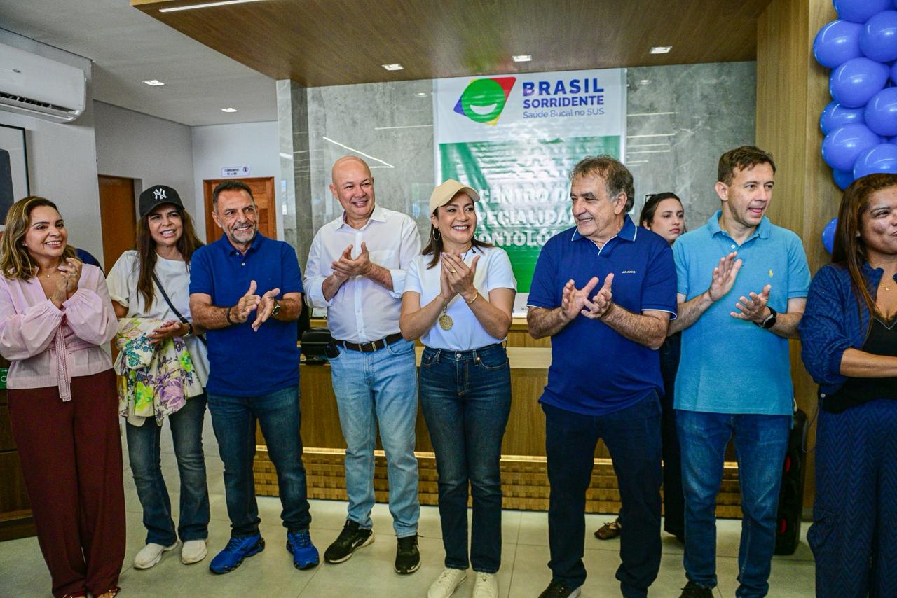 Mailza entrega 1º Centro de Especialidades Odontológicas do Juruá