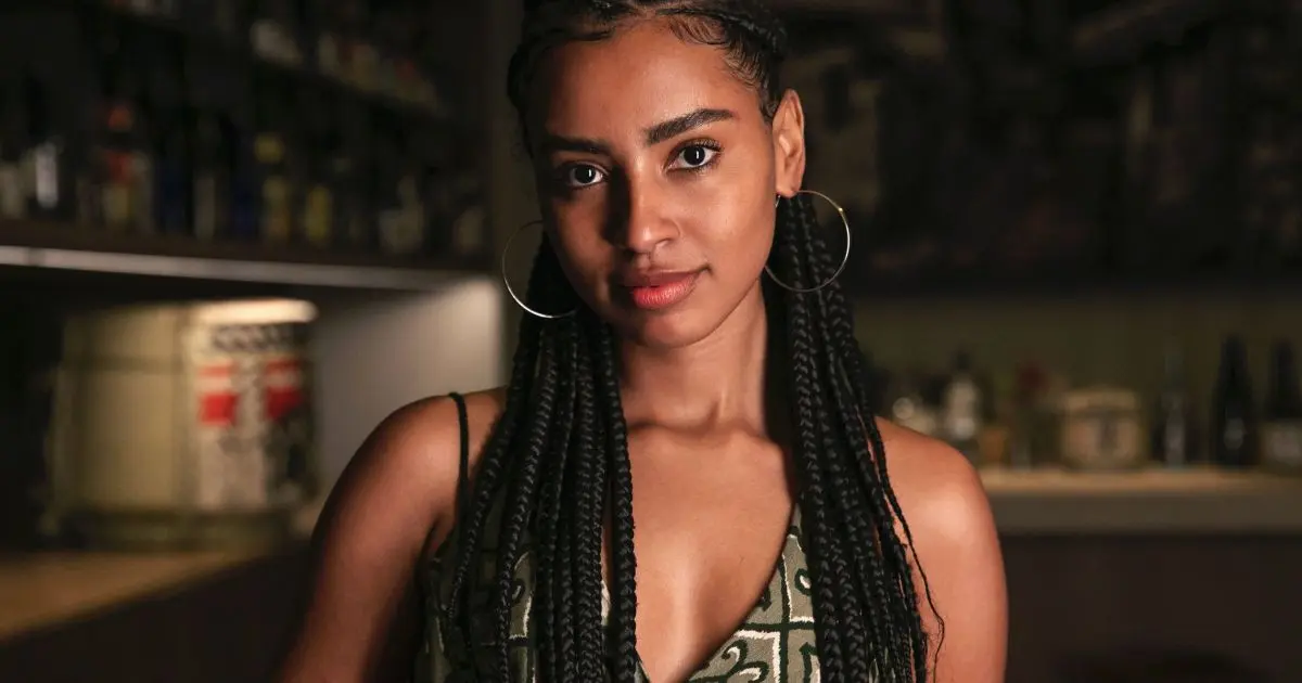 “Poesia de Slam foi meu reencontro com a arte”, diz Gabz “Poesia de Slam foi meu reencontro com a arte”, diz Gabz