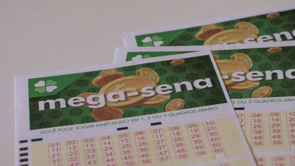 Entenda por que homem que ganhou na Mega-Sena terá que dividir prêmio Entenda por que homem que ganhou na Mega-Sena terá que dividir prêmio