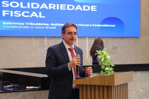 Profissionais do Acre discutem impactos da reforma tributária em evento Profissionais do Acre discutem impactos da reforma tributária em evento