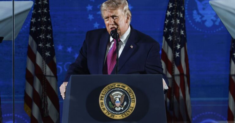 Trump ataca comunismo e defende reforma eleitoral no Dia da Independência