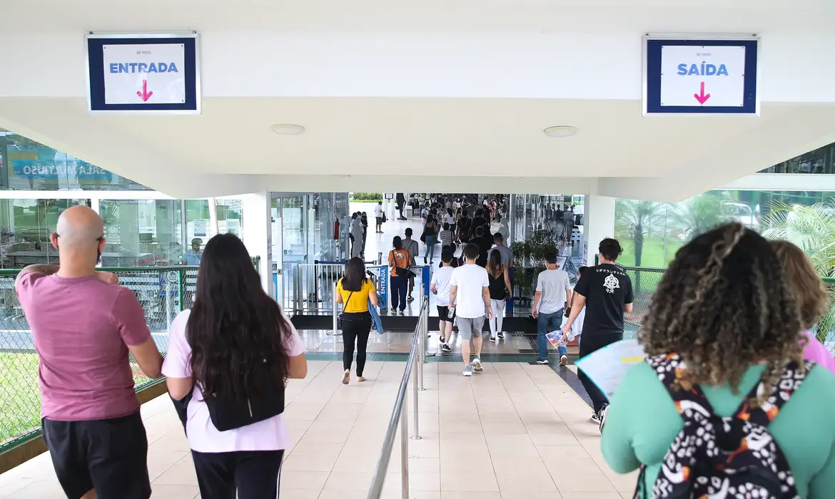 Prouni encerra inscrições nesta sexta com mais de 471 mil bolsas disponíveis Prouni encerra inscrições nesta sexta com mais de 471 mil bolsas disponíveis
