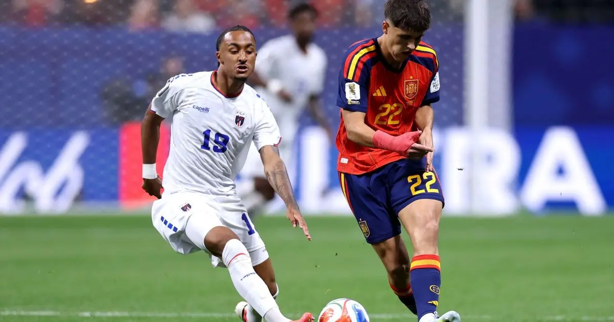 Zagueiro da Espanha diz não ter medo de Mbappé: “Não me assusta”