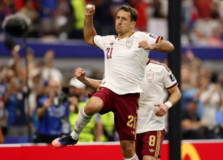 Espanha vai à final da Copa de 2026 e iguala recorde histórico de invencibilidade