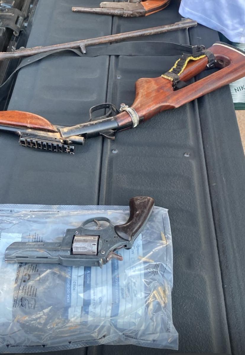 Homem condenado por estuprar criança é preso com armas no Acre Homem condenado por estuprar criança é preso com armas no Acre