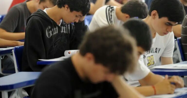 Nenhuma escola estadual de SP está entre as 100 com maior nota no Enem