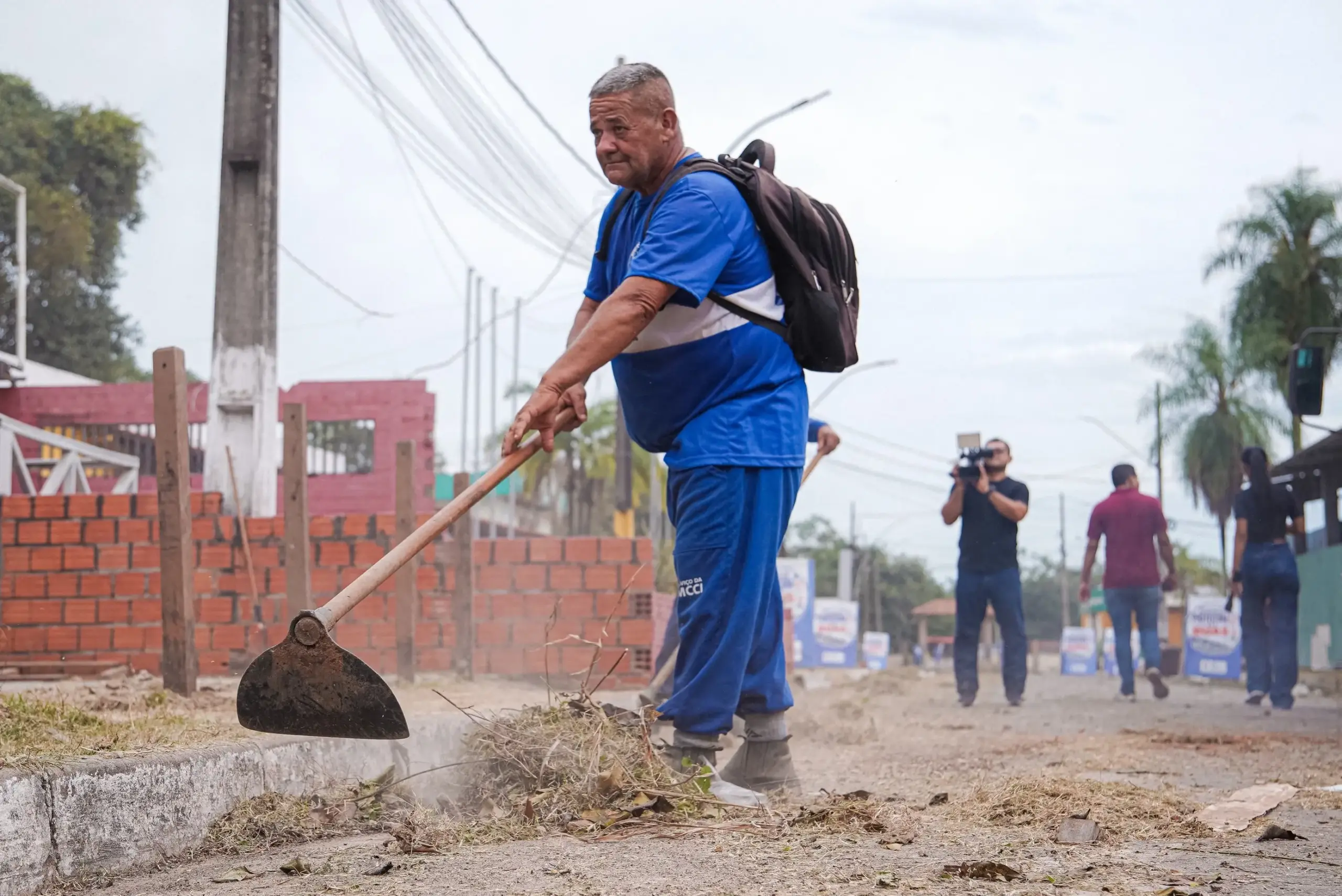 Prefeitura intensifica limpeza no Parque de Exposições para a Expoacre Prefeitura intensifica limpeza no Parque de Exposições para a Expoacre