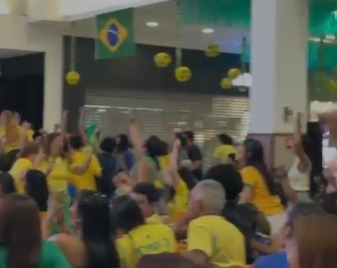 Pênalti de Neymar anima torcida no Via Verde Shopping, em Rio Branco