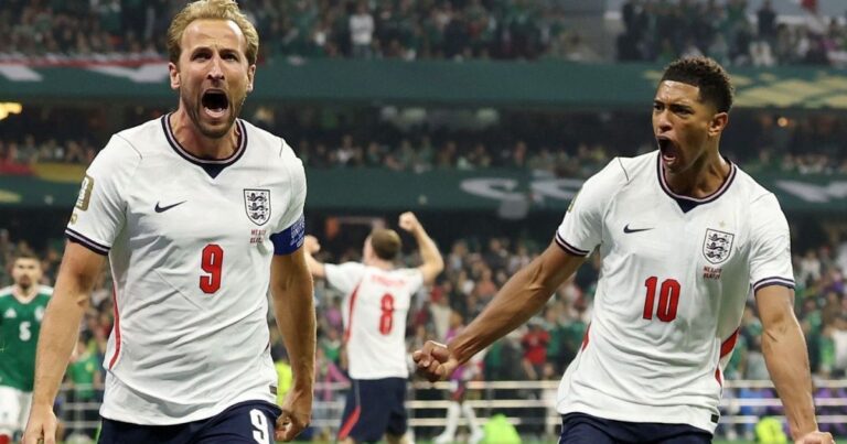Inglaterra segura pressão, bate o México no Azteca e vai às quartas da Copa