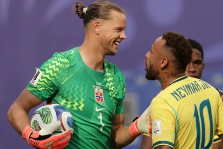 Goleiro da Noruega exalta Neymar e faz apelo na web após Copa