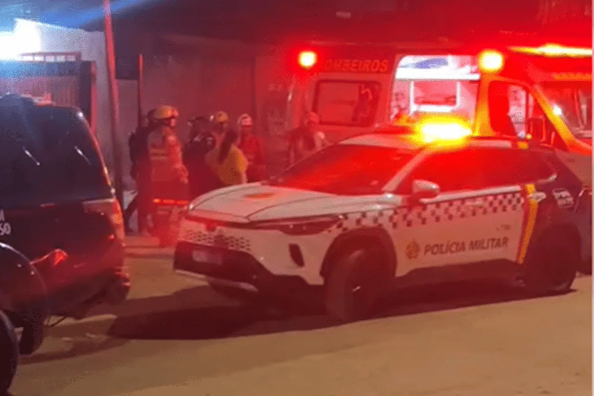 Homem é esfaqueado por conhecido em briga por som alto no DF Homem é esfaqueado por conhecido em briga por som alto no DF