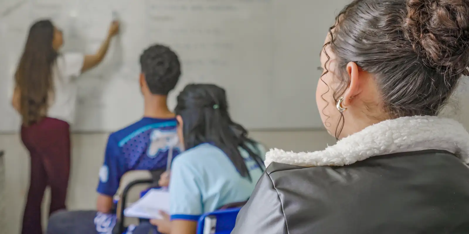 Nascidos em maio e junho recebem parcela do Pé-de-Meia, nesta quarta Nascidos em maio e junho recebem parcela do Pé-de-Meia, nesta quarta