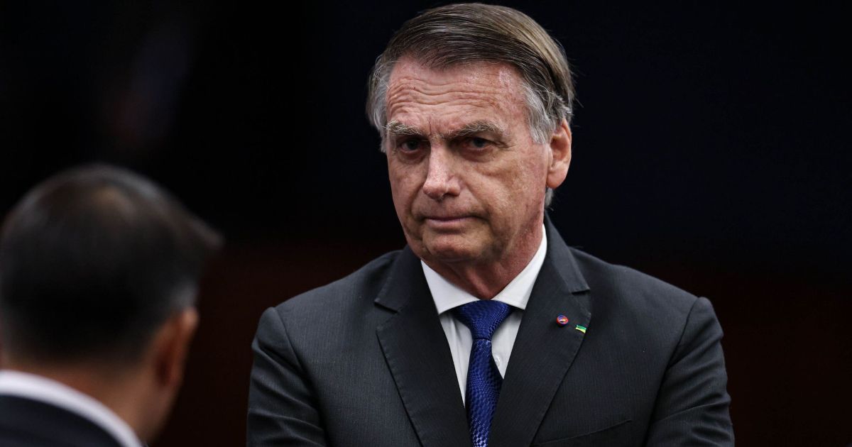 Bolsonaro fará carta para definir palanques de Flávio