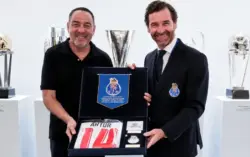 Ídolo no Porto, acreano Artur é homenageado no início da temporada