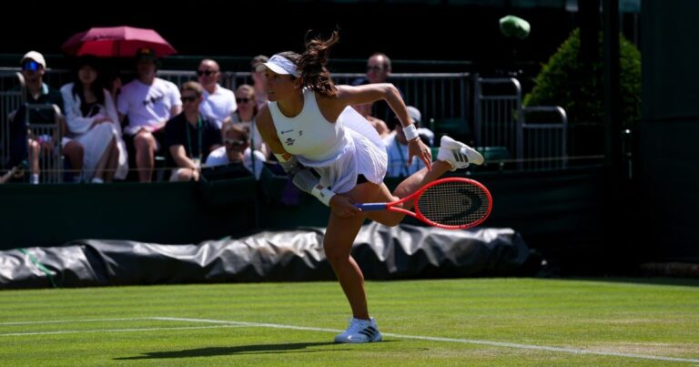 Luisa Stefani na semifinal de Wimbledon: horário e onde assistir ao jogo