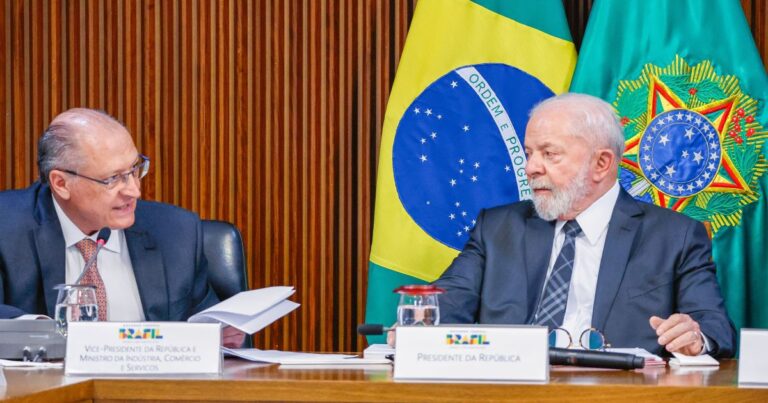 Em meio a embates internos, Lula convoca reunião sobre minerais críticos