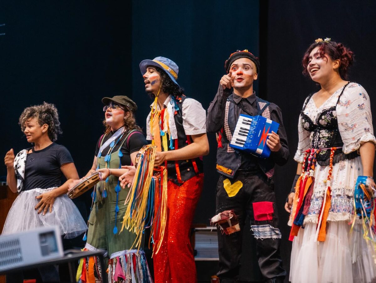 Coletivo acreano apresenta peça inspirada em música de Chico Buarque
