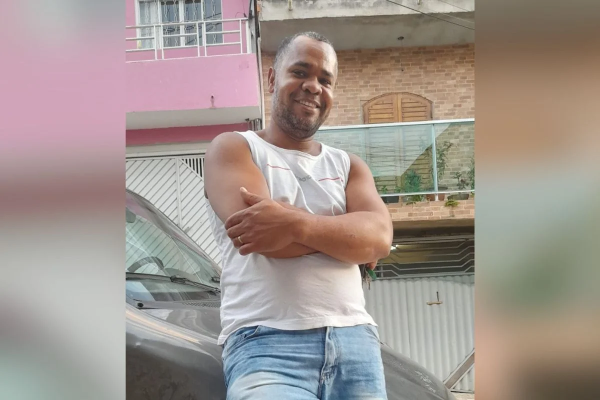 Justiça solta homem que decepou o dedo da esposa após briga por ciúmes Justiça solta homem que decepou o dedo da esposa após briga por ciúmes