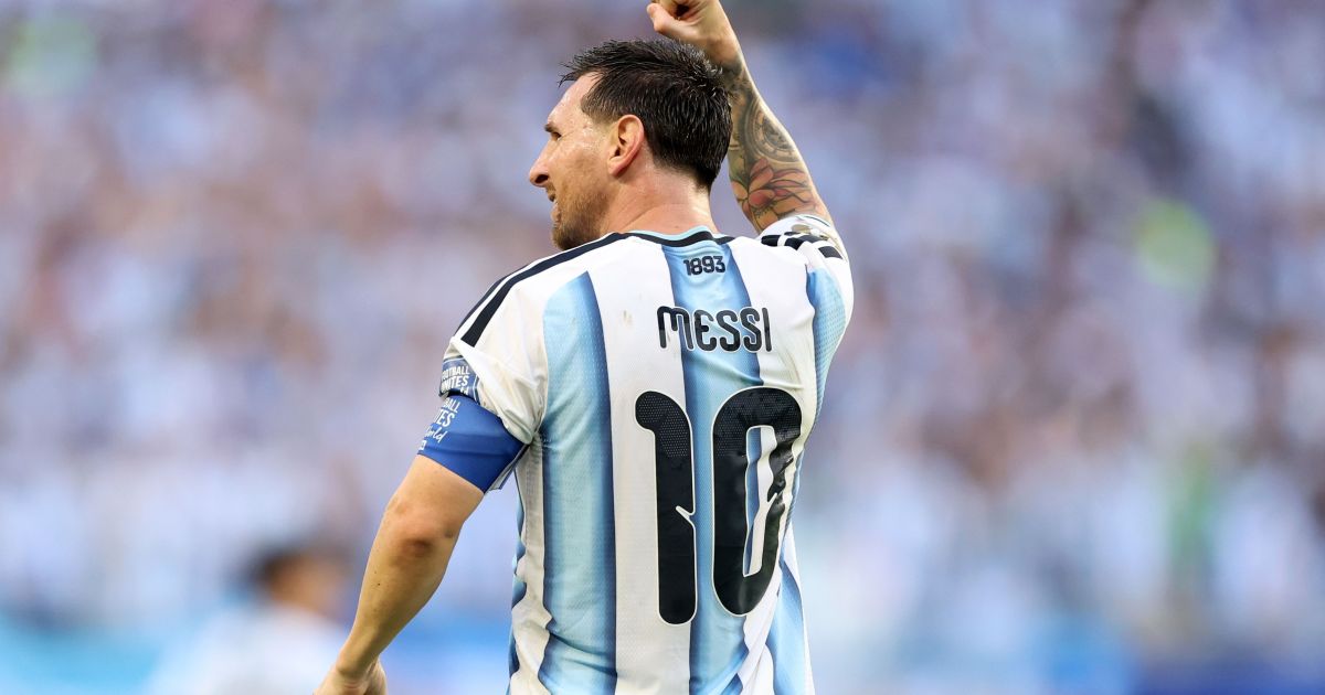 Messi tenta igualar recorde de Fontaine; veja quantos gols faltam Messi tenta igualar recorde de Fontaine; veja quantos gols faltam