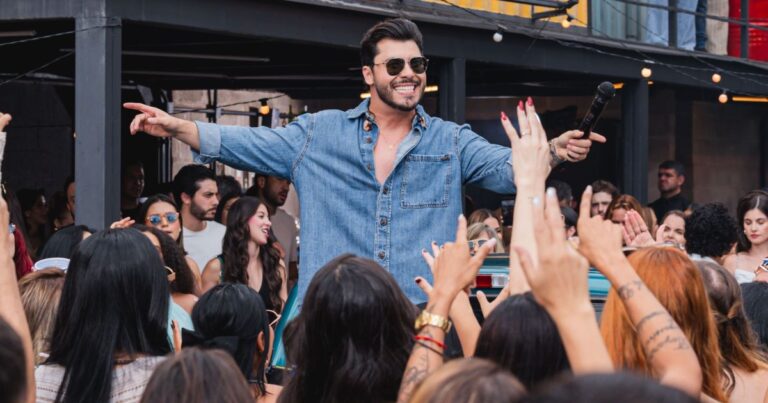 Murilo Huff fala sobre futuro na música: “Enquanto quiserem me escutar” Murilo Huff fala sobre futuro na música: “Enquanto quiserem me escutar”