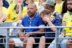 Pai de Neymar divulga carta aberta ao filho após eliminação do Brasil