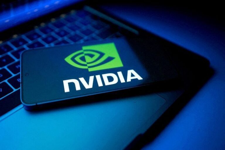 China deve permitir compras limitadas de chips H200 da Nvidia, diz jornal