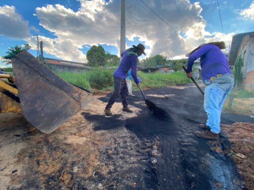 Prefeitura reforça obras de verão em várias regiões de Cruzeiro do Sul Prefeitura reforça obras de verão em várias regiões de Cruzeiro do Sul