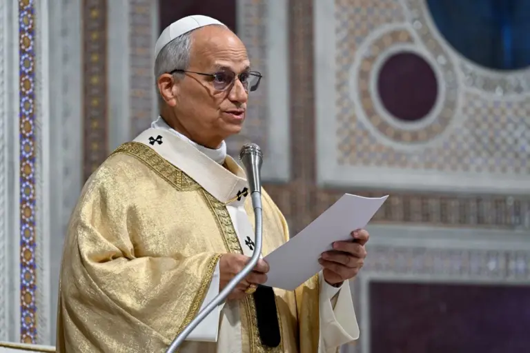Papa Leão XIV pede aos EUA leis para proteger a vida desde a concepção