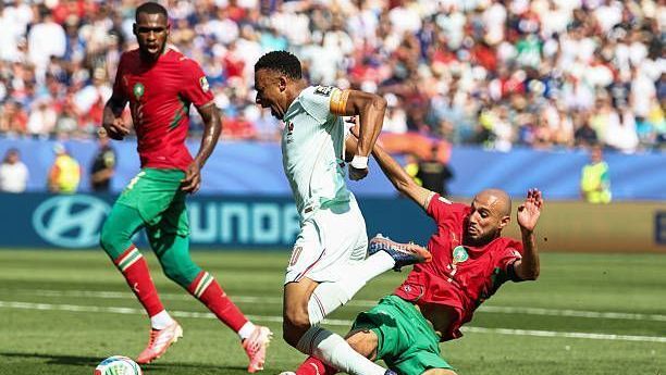 Mbappé deixa amizade com Hakimi de lado e diz: “Aqui não tem sentimento” Mbappé deixa amizade com Hakimi de lado e diz: “Aqui não tem sentimento”