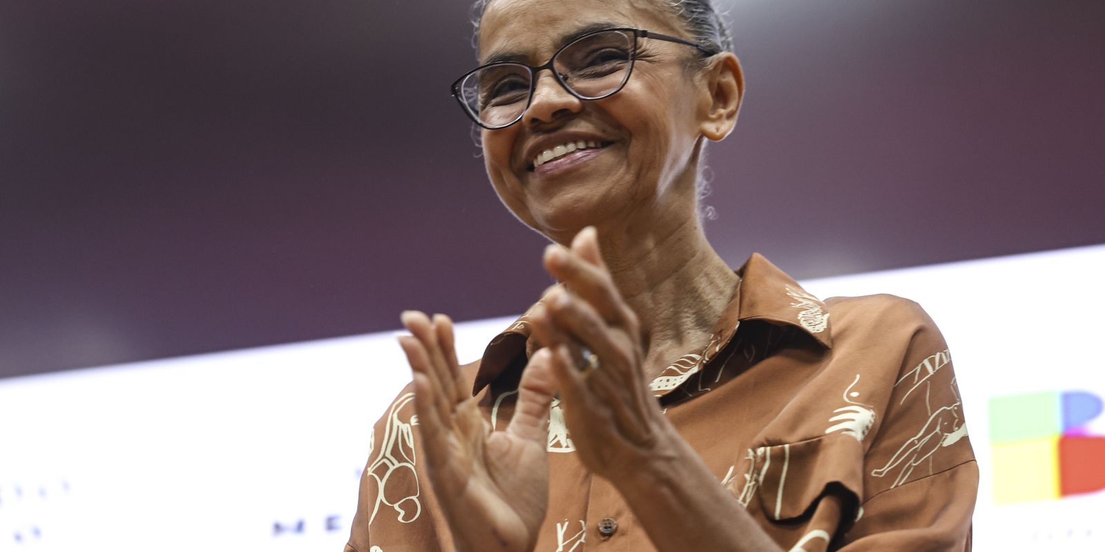 Marina Silva recebe maior condecoração da França em Brasília Marina Silva recebe maior condecoração da França em Brasília