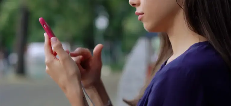 Jovem acreanos contam com canal gratuito de apoio emocional e à saúde mental