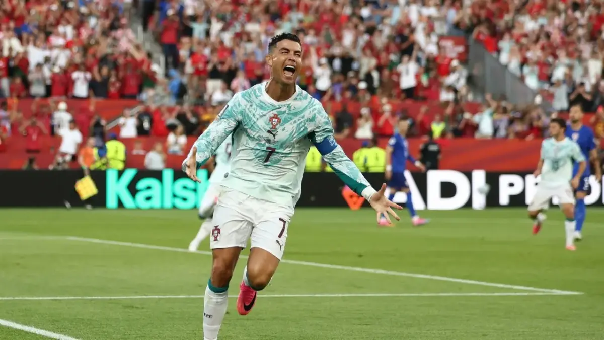 Portugal vence Croácia por 2 a 1 e avança às oitavas da Copa do Mundo