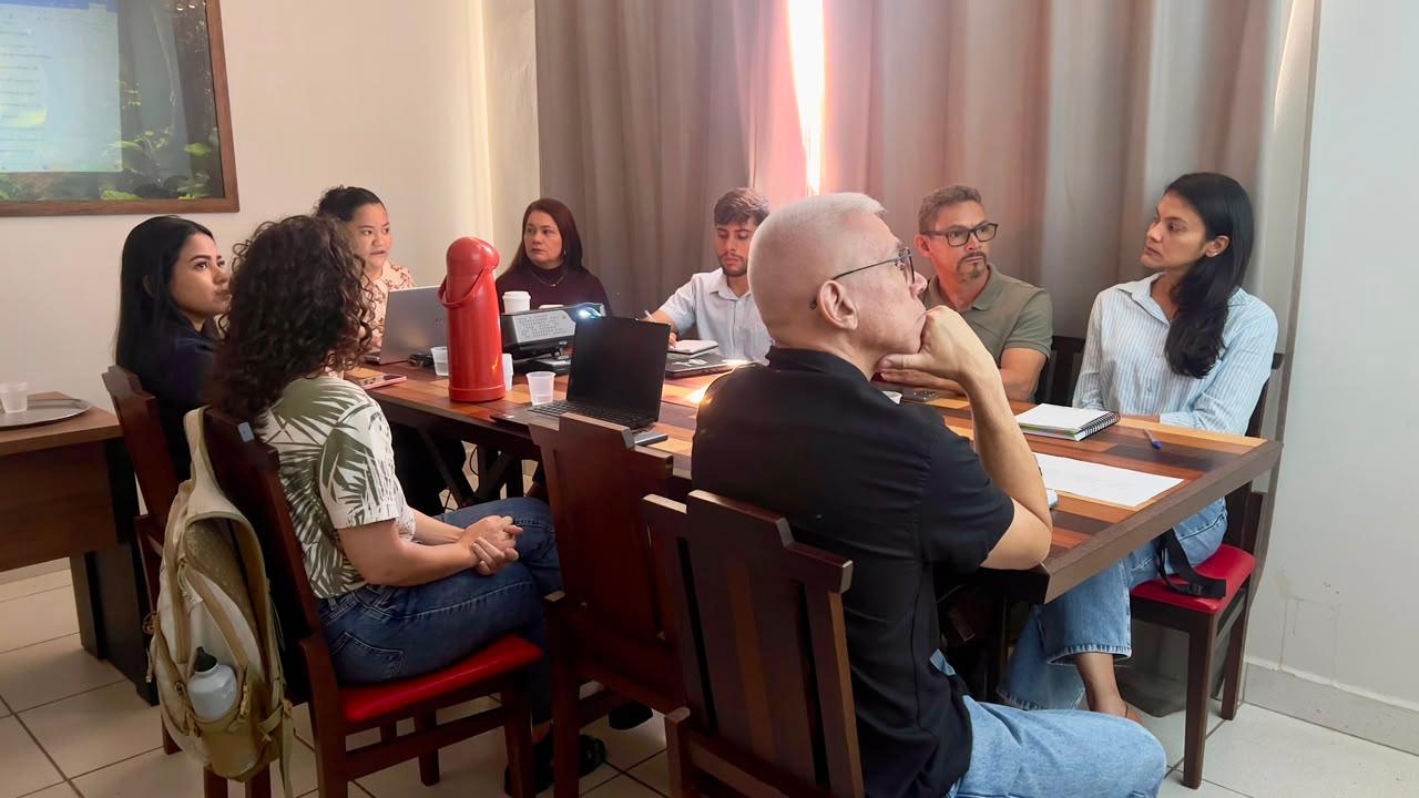 Prefeitura e COMDEMA avançam em ações para fortalecer política ambiental em Cruzeiro do Sul Prefeitura e COMDEMA avançam em ações para fortalecer política ambiental em Cruzeiro do Sul