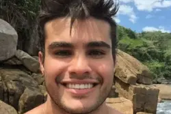 Tribunal nega habeas corpus e mantém preso empresário acusado de atuar como falso médico