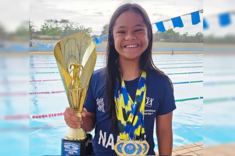 Pai consegue na Justiça que filha com Down dispute Mundial de Natação