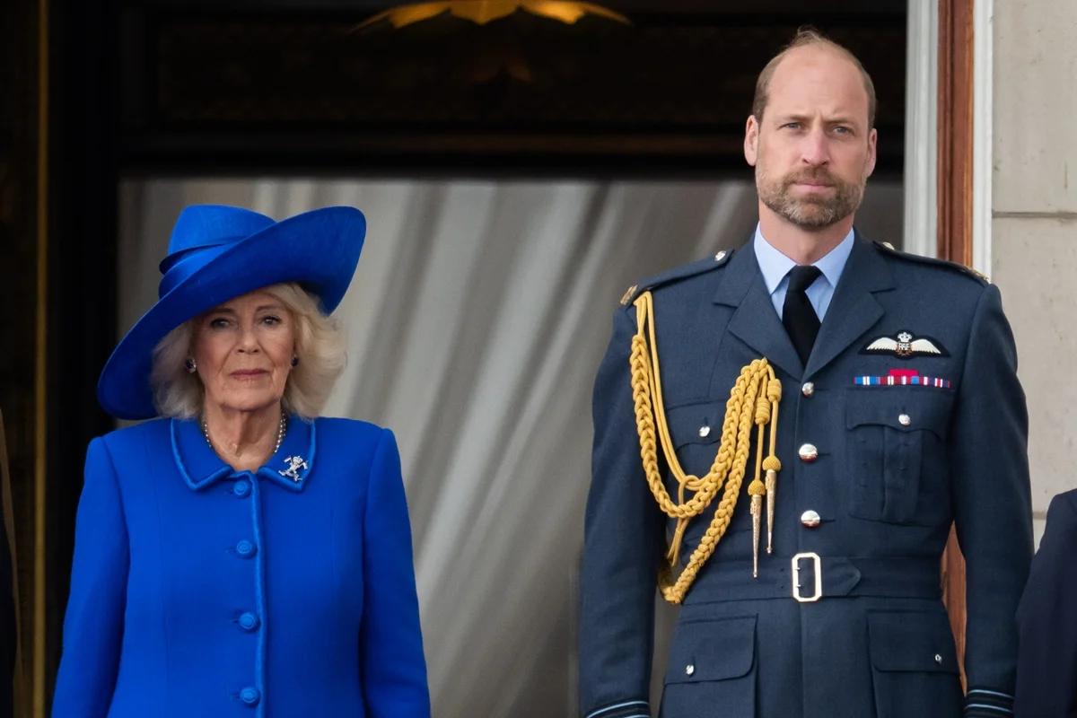 Príncipe William ficou furioso com atitude de Camilla em casamento Príncipe William ficou furioso com atitude de Camilla em casamento