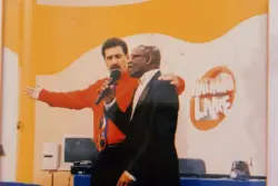 Ratinho lamenta morte de Azulão e faz homenagem: “Até sempre”