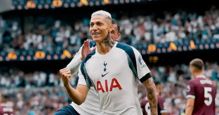 Richarlison marca na vitória do Tottenham em amistoso na Nova Zelândia