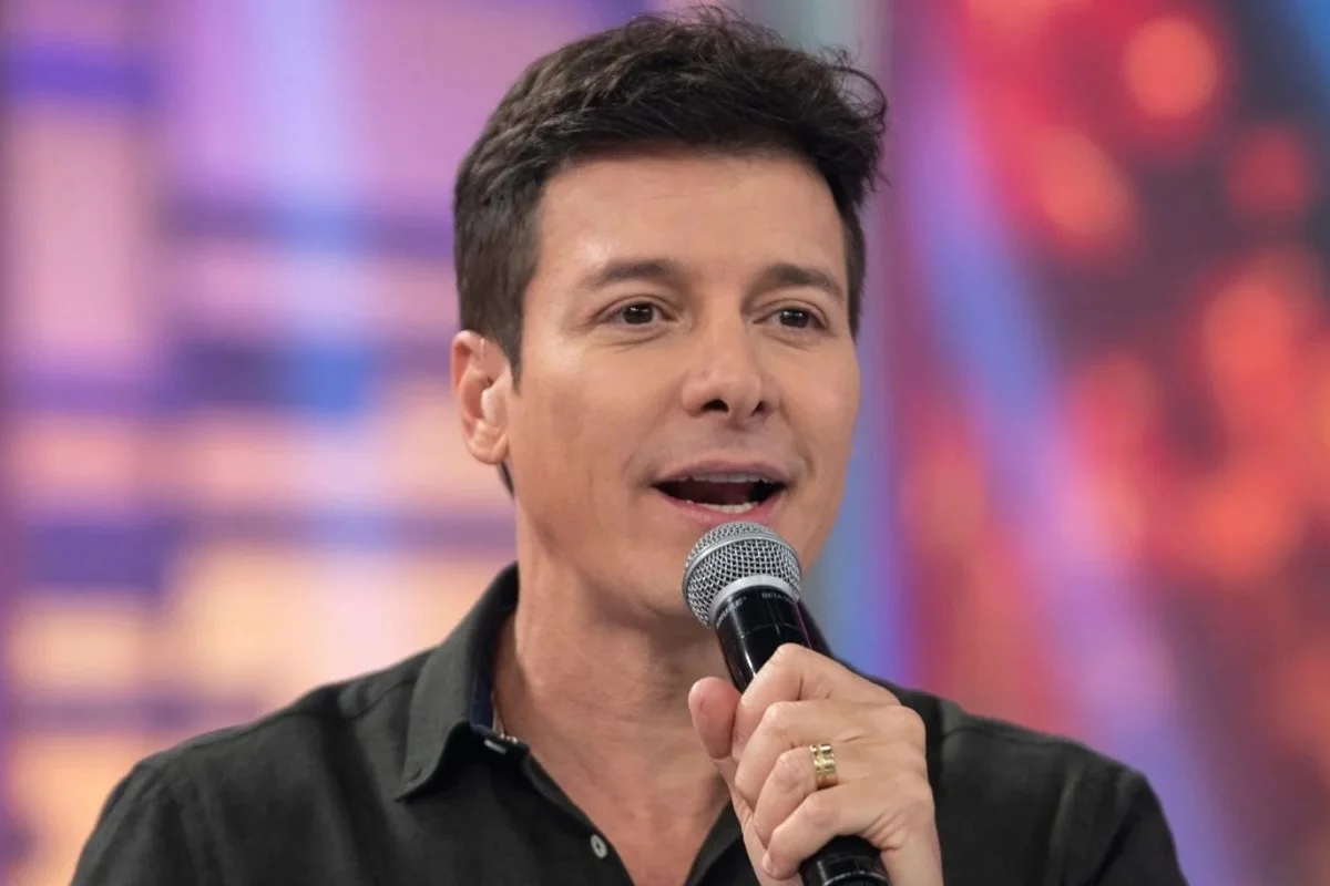 Rodrigo Faro vira réu em processo de aposentada por propaganda Rodrigo Faro vira réu em processo de aposentada por propaganda