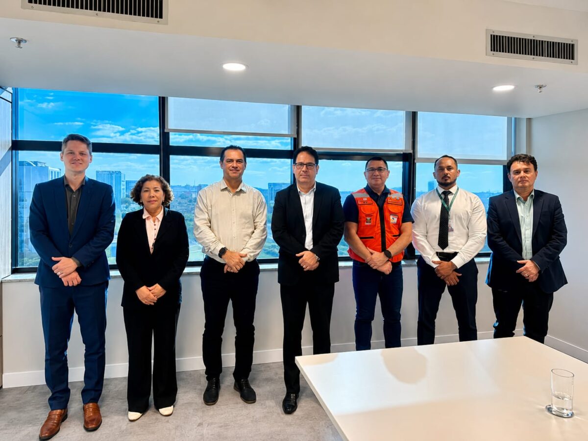 Representantes do Saerb e de outros órgãos de Rio Branco se reuniram com o governo federal