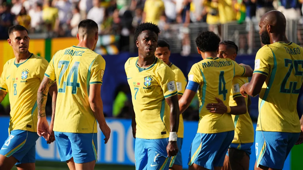 Fifa recua e mantém horários de Brasil x Noruega e México x Inglaterra
