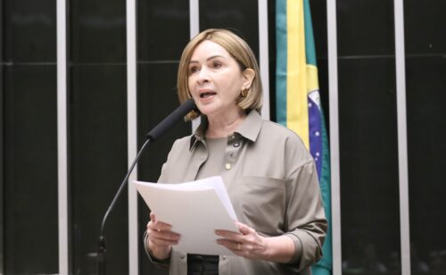 Socorro Neri lidera intenção de voto para deputada, aponta Pesquisa Perfil
