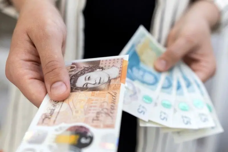 Reino Unido anuncia 2 bilhões de libras em financiamentos para PMEs Reino Unido anuncia 2 bilhões de libras em financiamentos para PMEs